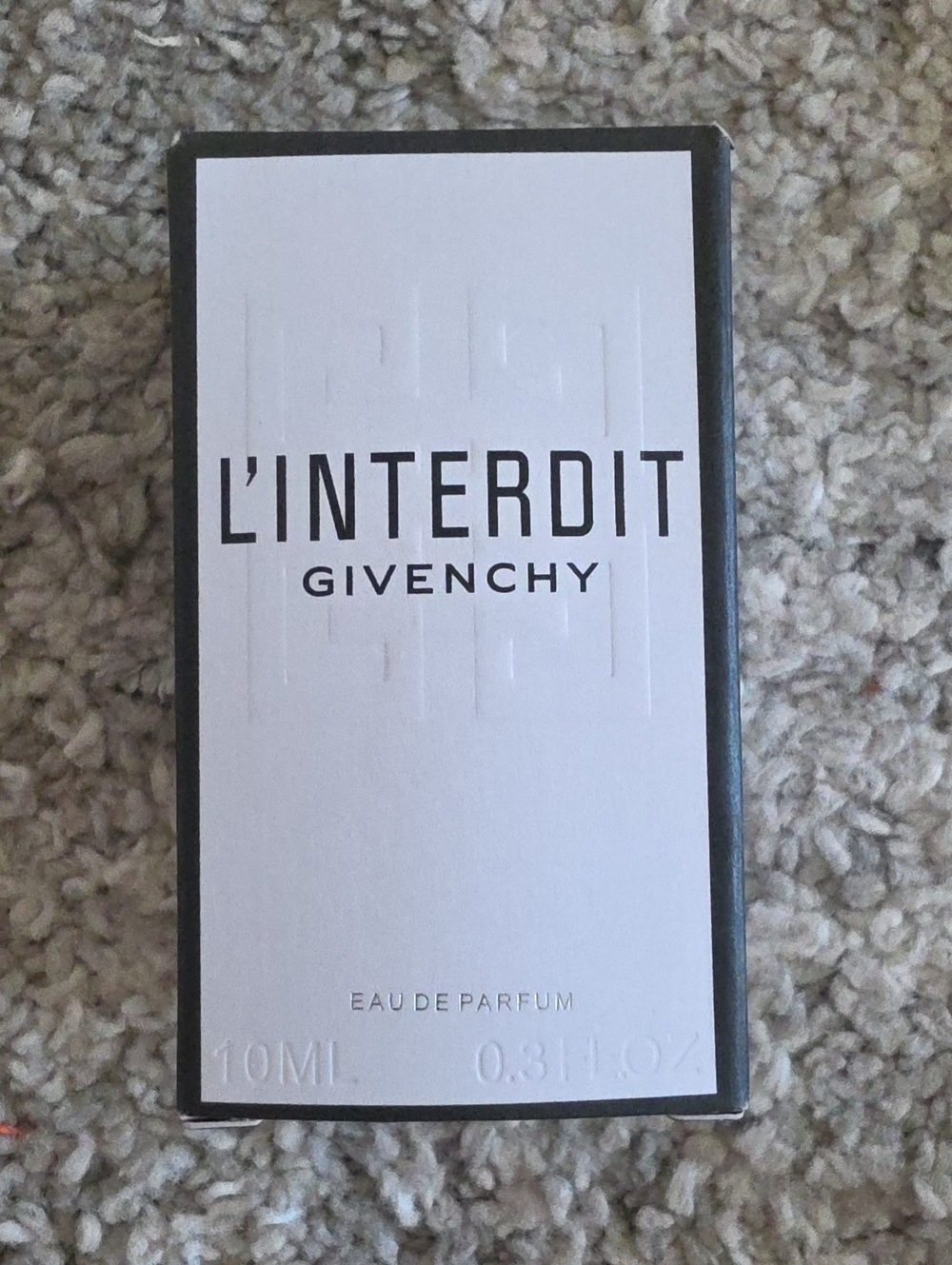 Givenchy L'Interdit - Picture 1 of 5